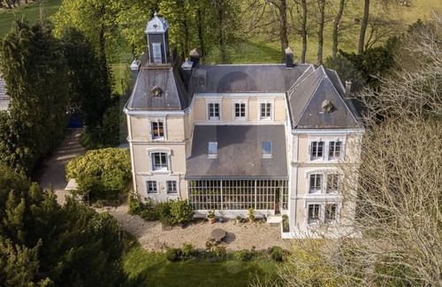 Gommerville House | Stunning Chateau with huge Orangery perfect for big groups.