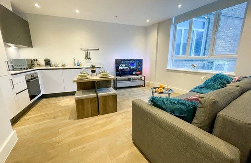 Chelmsford Apartment | Stunning Chelmsford Apartment