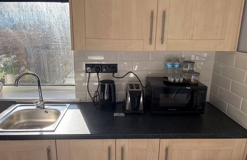 Hemel Hempstead Apartment | Stunning, chic and bright studio apartment in the heart of Hemel Hempstead.