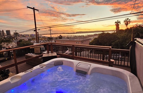 Middletown House | Stunning city and bay views w/hot tub & fire pit