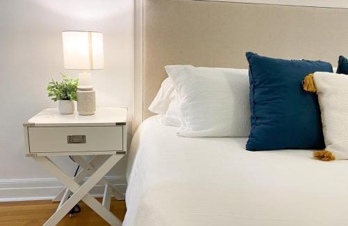 Thunderbolt House | Stunning Coastal Charmer Near Downtown and Beach