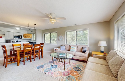 Caswell Beach Condo | Stunning coastal condo with shared pool and views of golf course