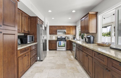 Mission Viejo House | Stunning Coastal Escape w. private pool & spa, arcade, near themed parks & beach