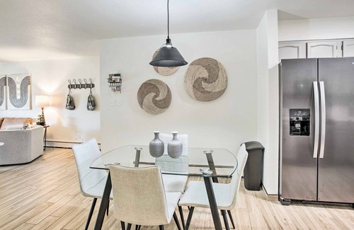 The Ridges Condo | Stunning Condo By Trails, Nat'l Monument!