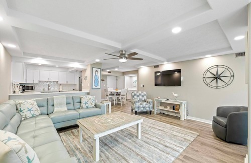 Villa Sabine Condo | Stunning Condo with Direct Gulf Views -SYC 7F