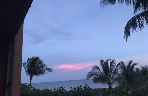 Plantation by the Sea Condo | STUNNING CONDO with BALCONY/POOL in Oceanfront Building in beautiful Islamorada!