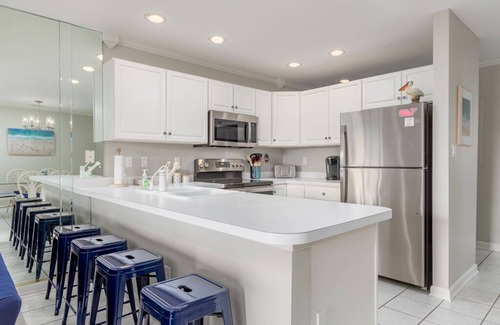 Heron Harbour Isle Condo | Stunning condo with water views in a peaceful neighborhood