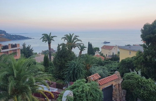 Espero-Pax Villa | Stunning contemporary 5-bedroom villa 20 minutes from Cannes