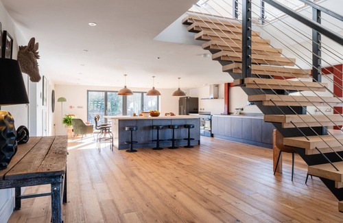 Moreton-in-Marsh Cottage | Stunning, contemporary, dog friendly holiday home - The Cosh