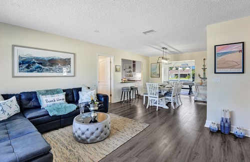 Tropic Palms House | Stunning Delray Beach Waterfront Escape w New Pool & Spa with Dock!