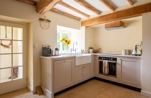 Cutsdean Cottage | Stunning dog friendly country house - Ford Bank Cottage