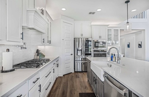 Austin House | Stunning Dog-Friendly Home in Austin