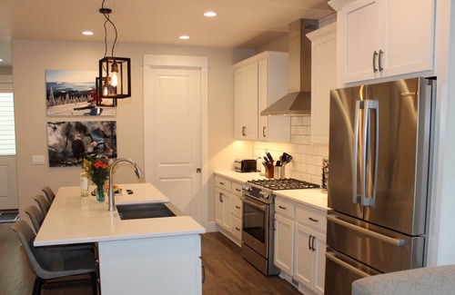 Garden District House | Stunning Downtown Home on Sherman Avenue