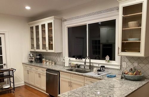 Marietta House | Stunning East Cobb Entire House/ Near SuntrustPark