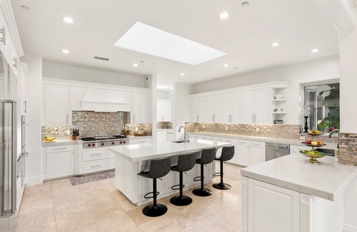 Covenant House | Stunning Estate - Rancho Santa Fe, CA