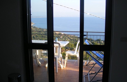 Joppolo Apartment | Stunning Family Friendly apartment with breathtaking panoramic sea views