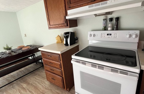 Washburn Other | Stunning Farm House,nHorses on property,nQuiet and relaxing,
