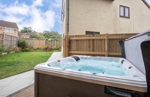 Cheltenham House | Stunning Five Bed Detached Home