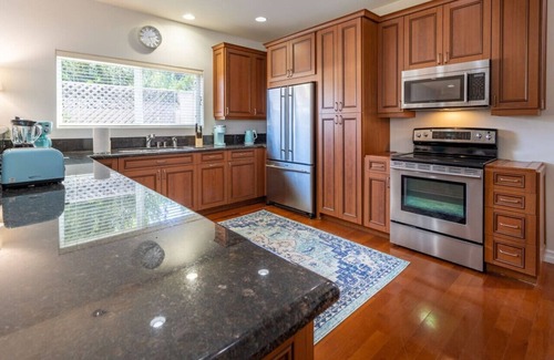 Mission Viejo House | Stunning FIVE STAR huge one-level 1350 ft.² cottage