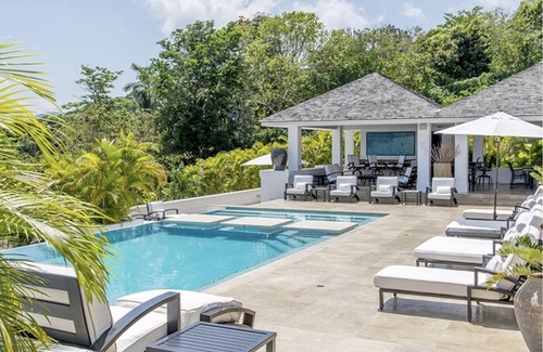 Montego Bay Villa | Stunning Fully-Staffed 5 Bedroom Villa – Tryall Jamaica's Best Villa Winner!
