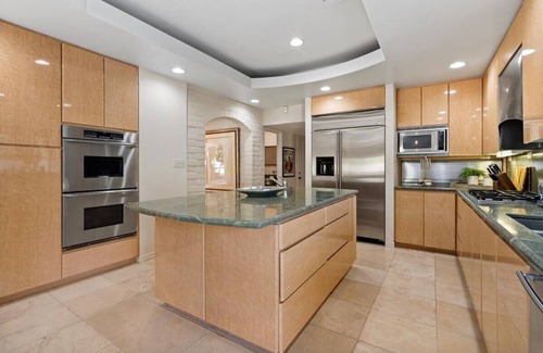 Villaresi House | Stunning Fully Furnished Home in Golf Community