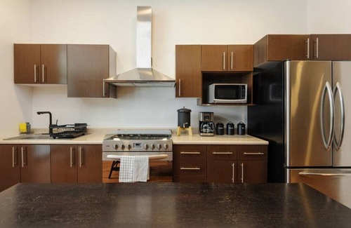 Hipodromo Apartment | Stunning garden house 2 bdr Apt w/p. terrace