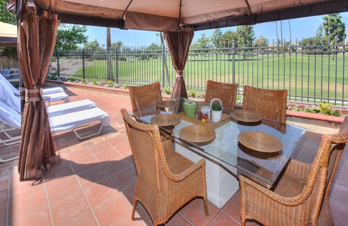 Tustin House | Stunning golf course view vacation home
