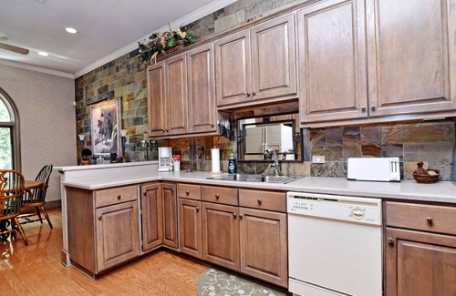 Canyon Lake House | Stunning Guadalupe Riverfront! Sleep to the sounds of a waterfall!
