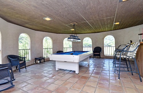 Canyon Lake House | Stunning Guadalupe Riverfront! Sleep to the sounds of a waterfall!