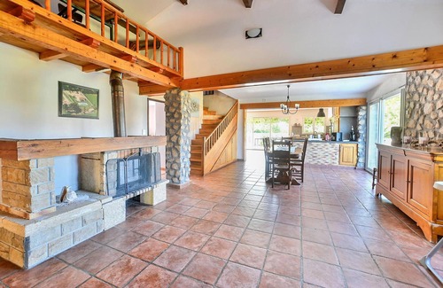 Saint-Martin-de-Crau House | Stunning home in Saint Martin de Crau