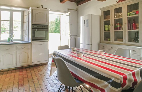 Saint-Maixent-de-Beugne House | Stunning home in St Maixent de Beugné