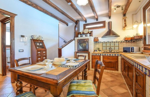 Torre Colonna-sperone House | Stunning home in Altavilla Milicia (PA)