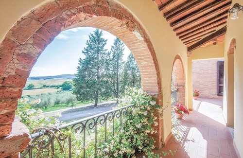 Monteroni d'Arbia House | Stunning home in Monteroni d´Arbia SI