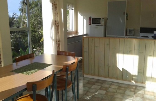 Coromandel Apartment | Stunning harbour views, peaceful location