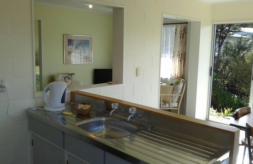 Coromandel Apartment | Stunning harbour views, peaceful location