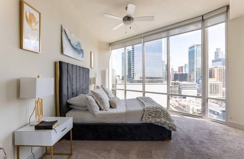 West End Condo | Stunning Hi/Rise D.T/ATX Lux Condo DT/W6th ST!