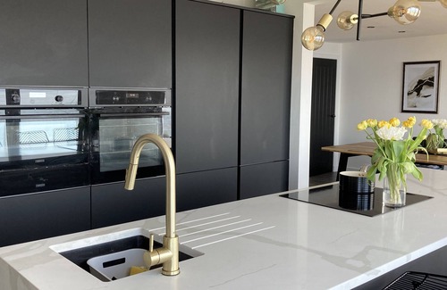 Gourock Apartment | Stunning high spec apartment with Panoramic river views of the Clyde.