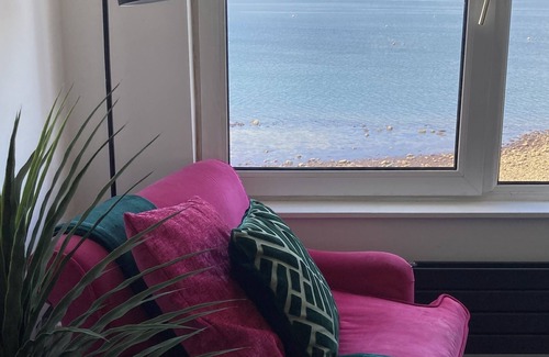 Gourock Apartment | Stunning high spec apartment with Panoramic river views of the Clyde.