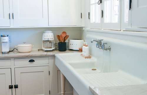 Historic Eastside House | Stunning Historic Eastside Adobe Estate with Casita