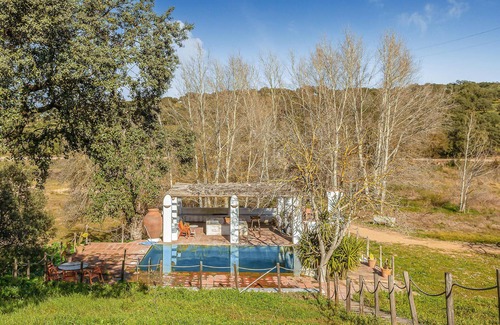 Valverde de Leganes House | Stunning home in Valverde de Leganés