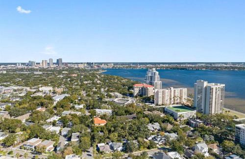 Bayshore Gardens House | Stunning Home Blocks Away from Bayshore Boulevard