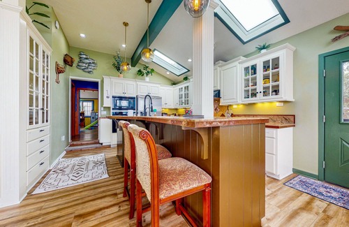 Federal Way House | Stunning Home, Breathtaking Views, w/Hot Tub, WIFI, & Two Kids Play Areas!