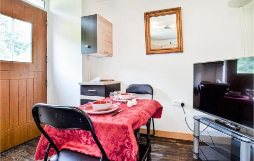 Saint-Sever-Calvados House | Stunning Home In Saint-Sever-Calvados