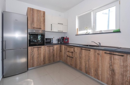 Skradin House | Stunning home in Skradin-Dubravice