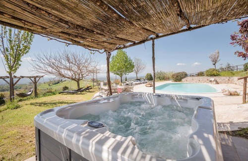 Collevecchio House | Stunning home in Collevecchio (RI)