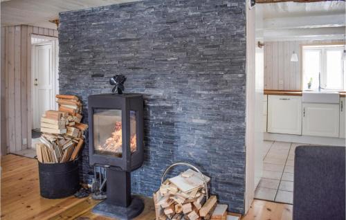 Aseda House | Stunning Home In Åseda With Kitchen
