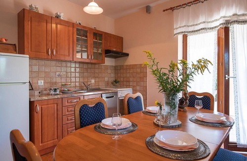 Orihi House | Stunning home in Barban with WiFi