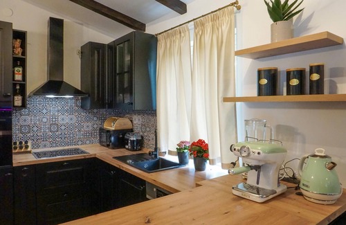 Central Dalmatia House | Stunning home in Biorine with WiFi