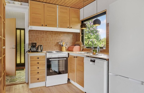 Bog By House | Stunning home in Bogø By with kitchen