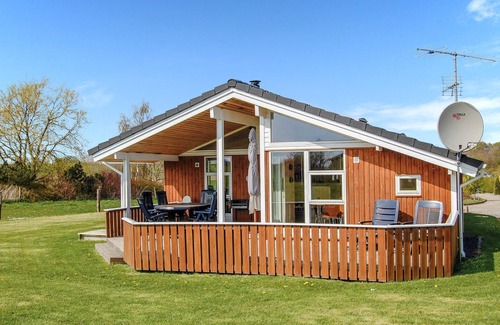 Hvidbjerg Strand House | Stunning home in Børkop with sauna